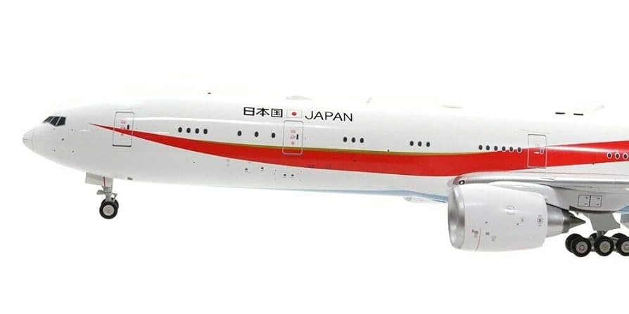 Amazon.co.jp: 1/200 777-300ER 日本国政府専用機 新塗装